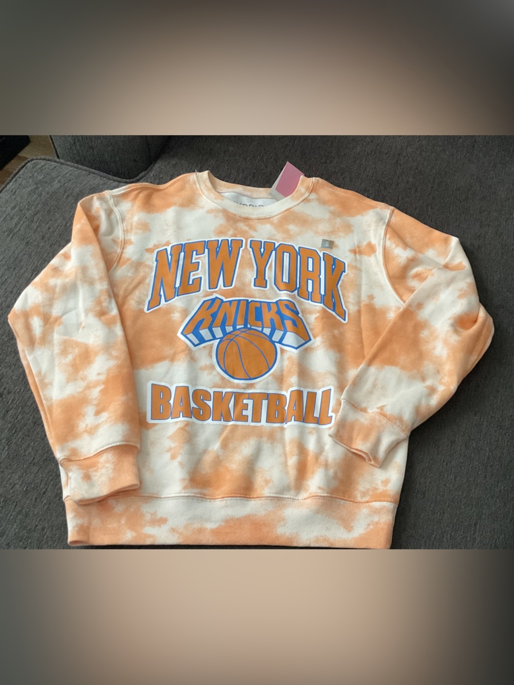 *New* Women’s New York Knicks Tie-Dye Basketball Crewneck Sweatshirt